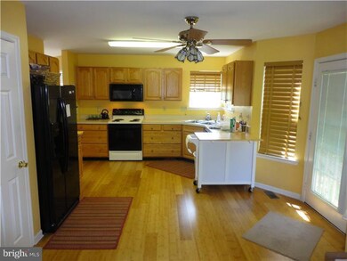 141 W Flagstone Dr, Newark, DE 19702 - photo 7