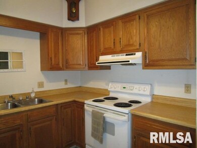 4023 Lillie Ave unit 411, Davenport, IA 52806 - photo 7