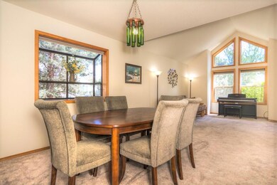 1185 SE Shadowood Dr, Bend, OR 97702 - photo 7