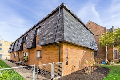 1170 Bryden Rd unit D, Columbus, OH 43205 - photo 2