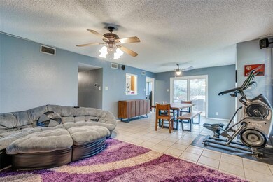 366 Pecan Dr, Pottsboro, TX 75076 - photo 5