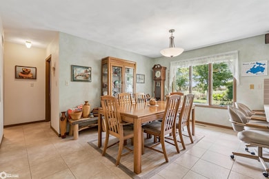 1467 Kentucky Ave, Winfield, IA 52659 - photo 5