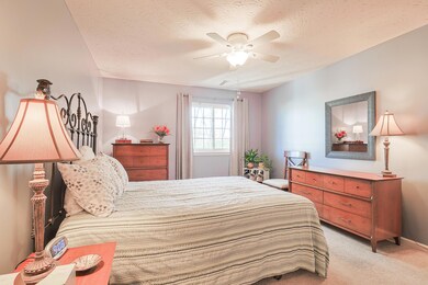 412 Marian Ln 4