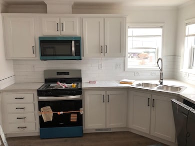 69 Manchester St unit Lot 18, Concord, NH 03301 - photo 2