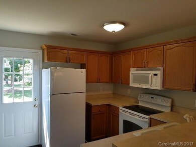 2014 Shady Pond Dr, Clover, SC 29710 - photo 5