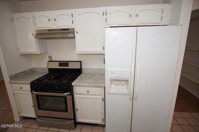 14006 Glenosa Dr, Horizon City, TX 79928 - photo 6