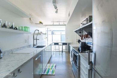 11th ave 1151T0A8332-