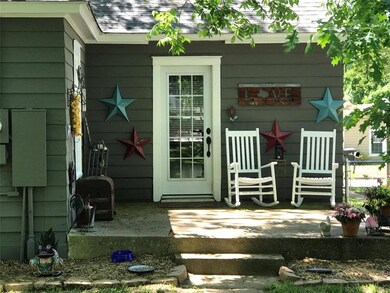 217 W Murray St, Denison, TX 75020 - photo 7