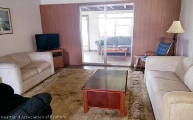 107 Lake Huntley Dr, Lake Placid, FL 33852 - photo 2