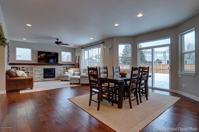 Dining Area W/Deck Access