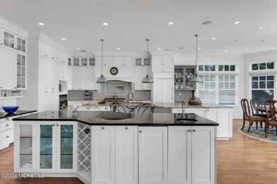 136 Conover Ln, Red Bank, NJ 07701 - photo 7