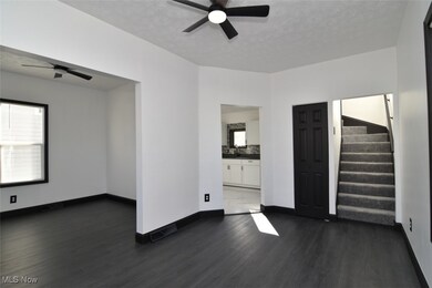 1321 W 10th St, Lorain, OH 44052 - photo 6