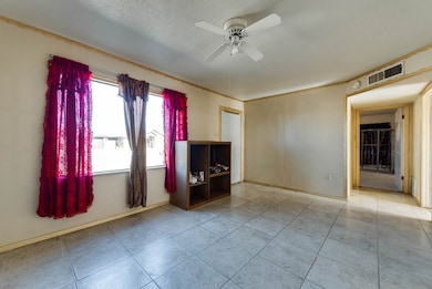 3903 Pleasant Dr, Midland, TX 79703 - photo 5