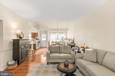 906 Mclendon Dr, Frederick, MD 21702 - photo 4