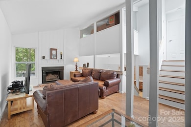 6103 Honeysuckle Ln, Charlotte, NC 28212 - photo 6