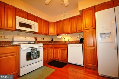 9269 Bellbeck Rd, Parkville, MD 21234 - photo 5