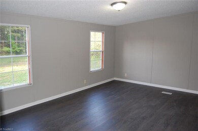 3850 Spinks Rd, Asheboro, NC 27205 - photo 6