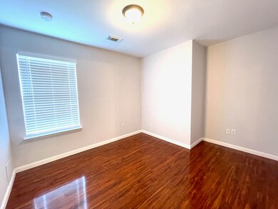 29551 S Legends Bend Dr, Spring, TX 77386 - photo 7