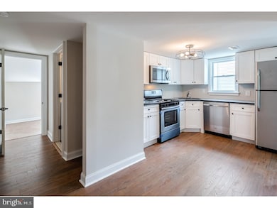 114 Potter St unit 2, Haddonfield, NJ 08033 - photo 7