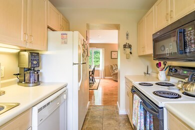 20B Springbrook Drive 08-(ZF-1996-83945-
