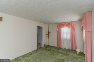 903 Karlson Ave, Hyattsville, MD 20783 - photo 7