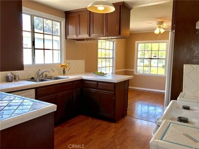 2728 Bomberry St, Lakewood, CA 90712 - photo 6