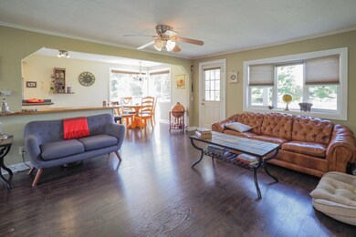 925 Marsh Rd-105