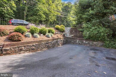 1608 Hill Rd, Reading, PA 19602 - photo 2