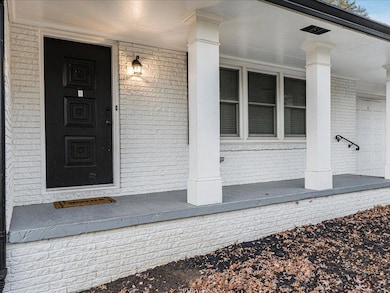 2409 Powers Ferry Dr SE, Marietta, GA 30067 - photo 2