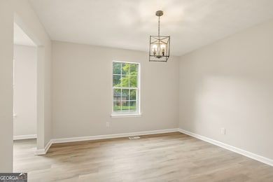 670 Timbergrove Dr SW, Atlanta, GA 30331 - photo 4