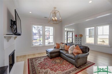 108 E 38th St, Savannah, GA 31401 - photo 7