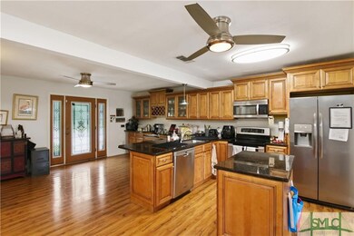 Kitchen/Living