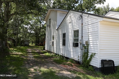 4861 Devon St, Moss Point, MS 39563 - photo 2
