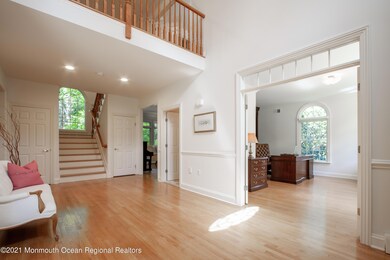 9 Raintree Ct, Holmdel, NJ 07733 - photo 4