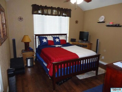 2317 Old Waco Rd, Temple, TX 76502 - photo 7