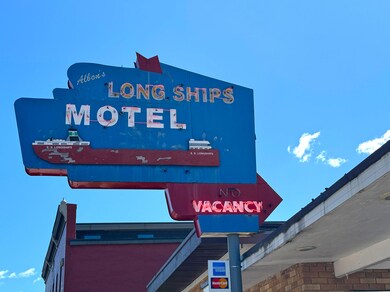 427 W Portage Ave, Sault Ste. Marie, MI 49783 - photo 5