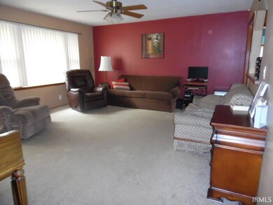 706 N Melching Dr, Ossian, IN 46777 - photo 2