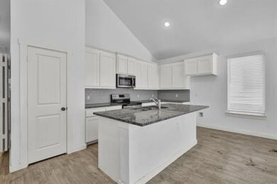 2518 S Fannin Ave unit 2520, Denison, TX 75020 - photo 3