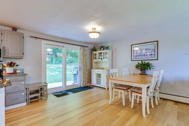 126 Stratham Heights Rd, Stratham, NH 03885 - photo 7