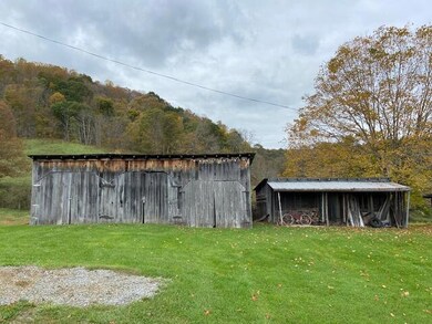 6195 Johnsons Crossroads unit 6195, Union, WV 24983 - photo 7