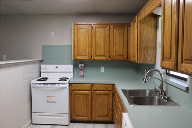 900 E Reno Rd, Azle, TX 76020 - photo 7