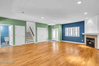 New 18 Stuyvesant Living Rm