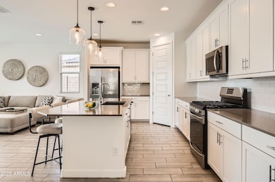 4936 North 194th Drive - MLS Sized - 013