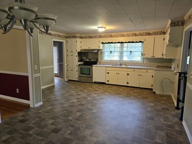 111 Lee Ln, Shelbyville, TN 37160 - photo 4