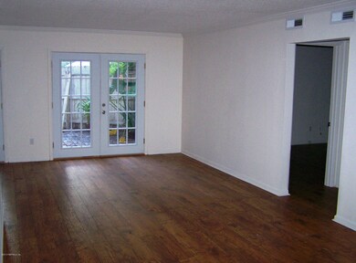 4390 Herschel St unit 2, Jacksonville, FL 32210 - photo 2
