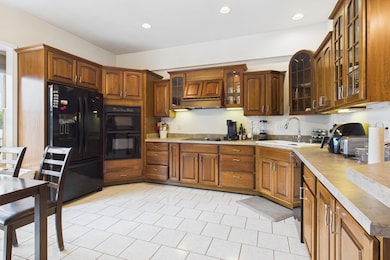 CAM05154G0-PR0019-STILL002