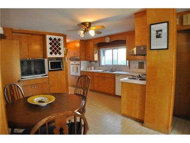 1 Beach Rd, Bristol, RI 02809 - photo 6