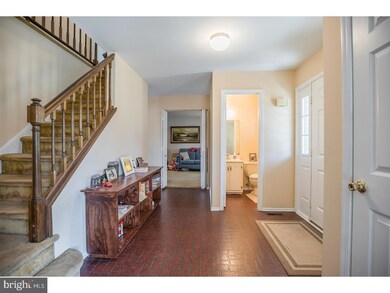 1757 Congress Dr, Blackwood, NJ 08012 - photo 5