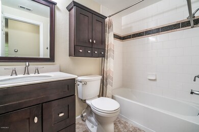 2521 TAFFRAIL-12