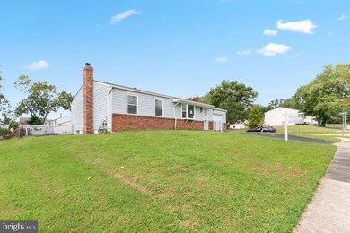 12901 Applecross Dr, Clinton, MD 20735 - photo 2